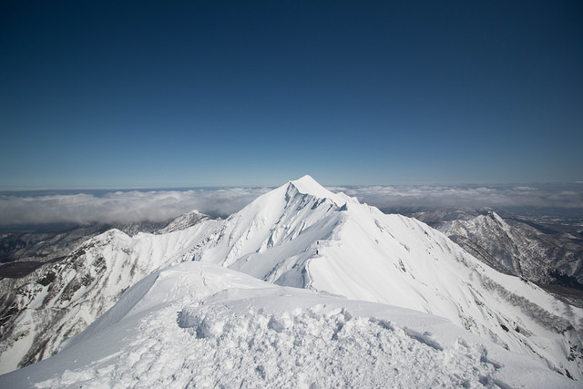 鳥取 伯耆大山 雪山登山 究極の白に染まる別天地 冬の中国地方最高峰の旅 My Roadshow 登山ブログ
